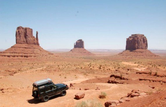 Excursion en 4x4 avec guide Navajo et dîner, Monument Valley