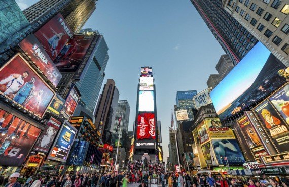 Time Square, New York (iStockPhoto, Mlenny)