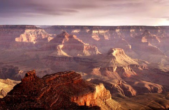 Grand Canyon (iStockPhoto, Ricardo reitmeyer)