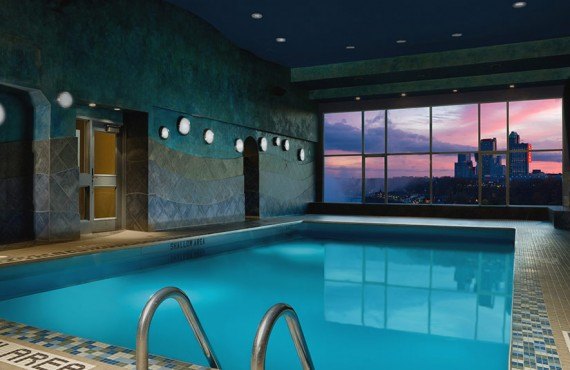 5-hotel-sheraton-on-falls-piscine