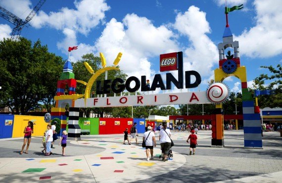 Legoland (iStockPhoto, Rob Hainer)