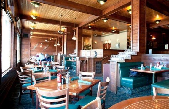 The Pines Resort - Restaurant